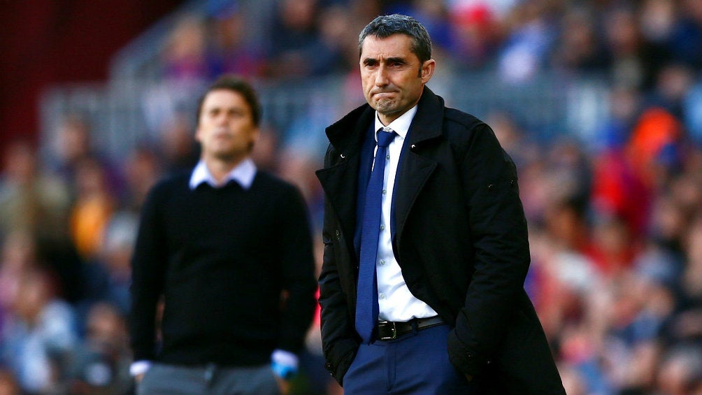 Ernesto Valverde durante un juego del Barcelona