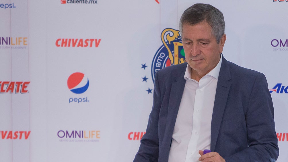 Jorge Vergara, en una conferencia de Chivas