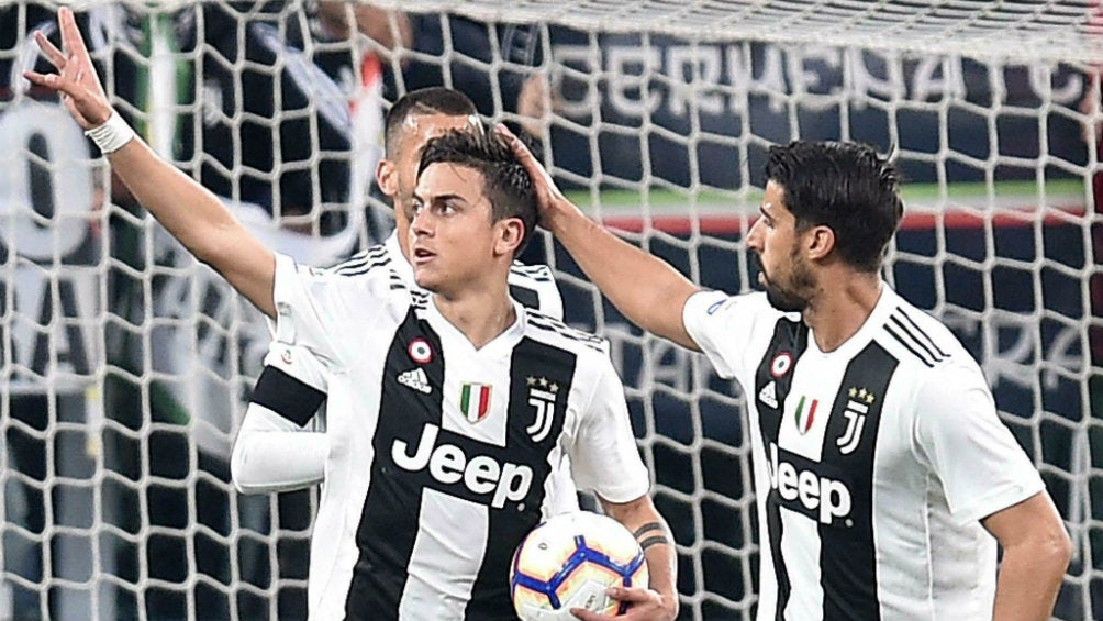 Dybala festeja gol contra Milan