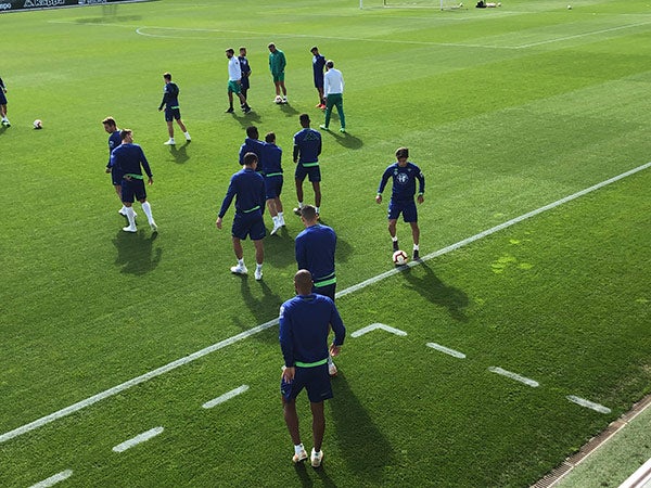 Betis, con Guardado y Lainez en el entrenamiento