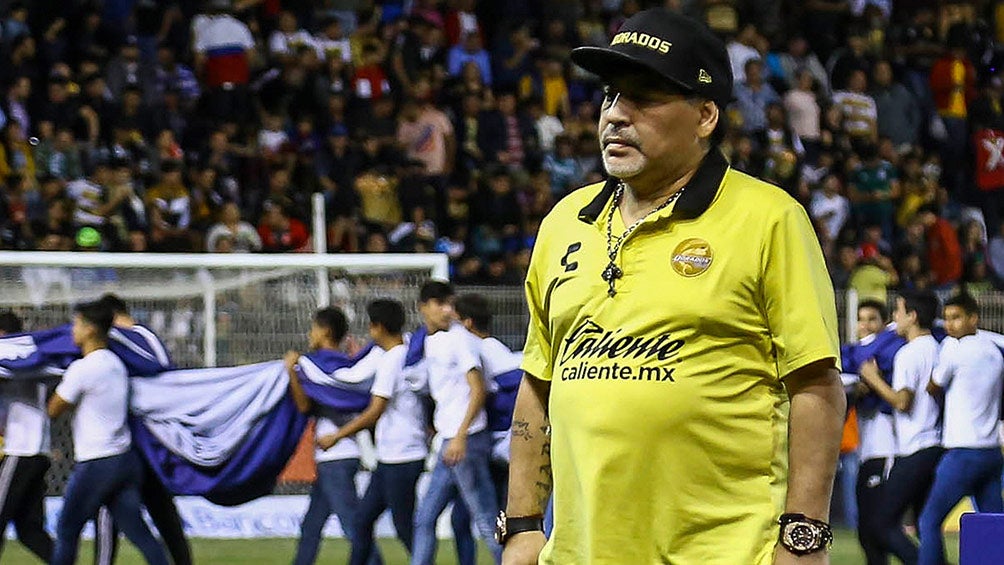 Maradona, durante un juego de Dorados 