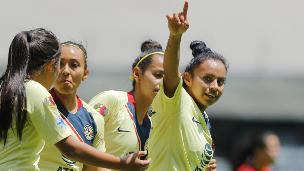 América Femenil celebra una anotación ante Tijuana