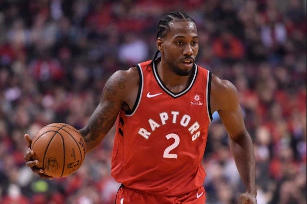 Kawhi Leonard con los Raptors