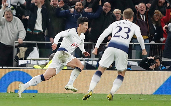 Heung-min Son celebra su gol contra el Manchester City