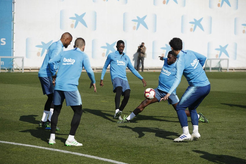 Jugadores del Barcelona durante entrenamiento 