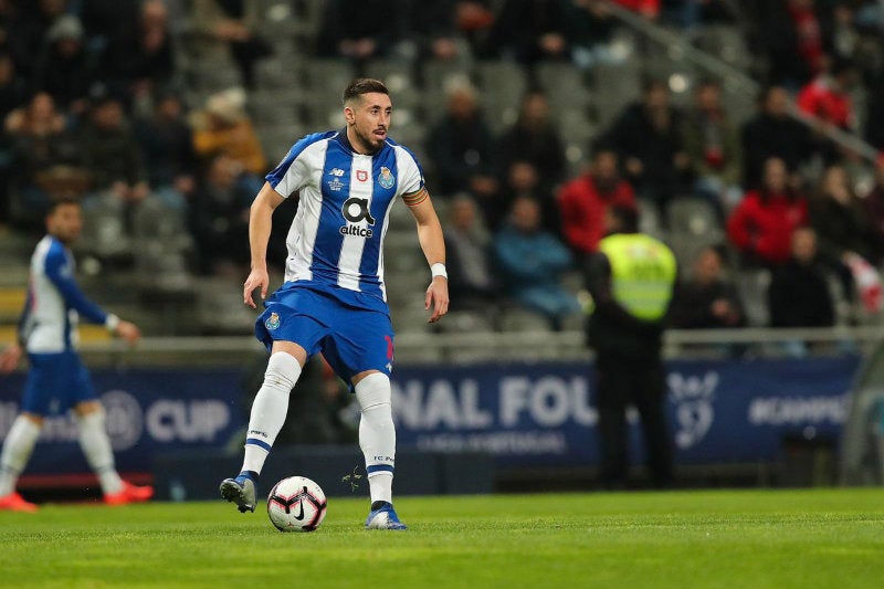 Héctor Herrera durante un partido del Porto