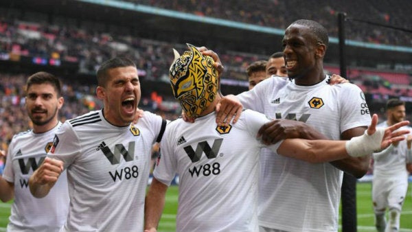 Jiménez celebra un gol con el Wolverhampton 