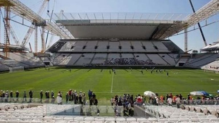 Corinthians realiza entrenamiento en el inmueble