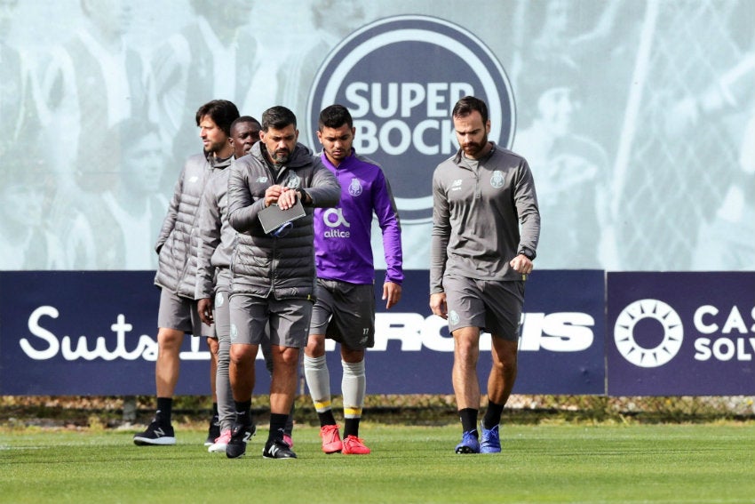 Tecatito durante entrenamiento del Porto 