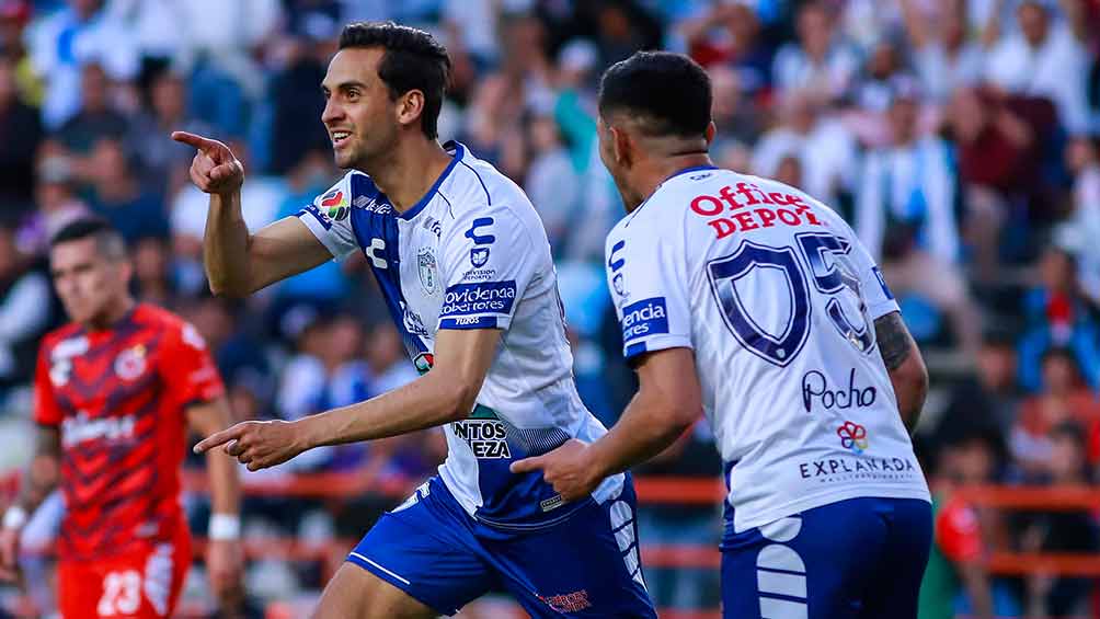 Raúl López en pleno festejo de gol