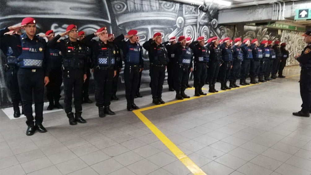 Elemento de la Policía Bancaria e Industrial 