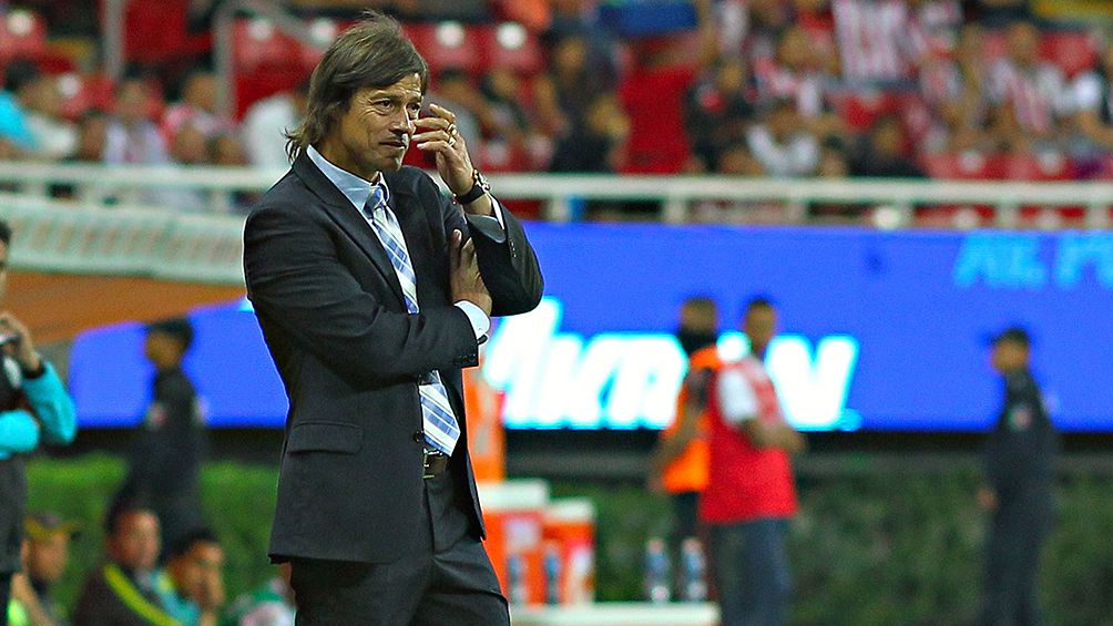 Matías Almeyda en partido con Chivas 