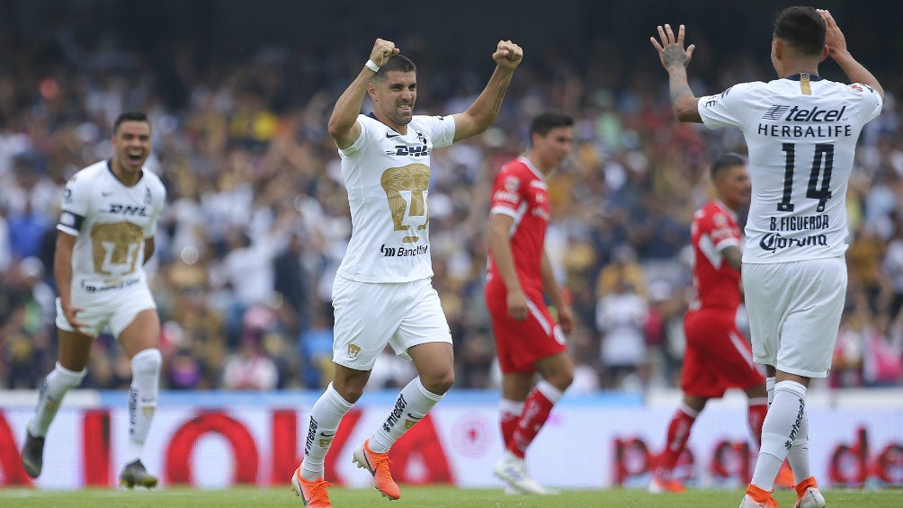 Víctor Malcorra celebra una anotación frente a Toluca 