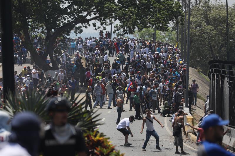 Simpatizantes del presidente de la Asamblea Nacional en Caracas