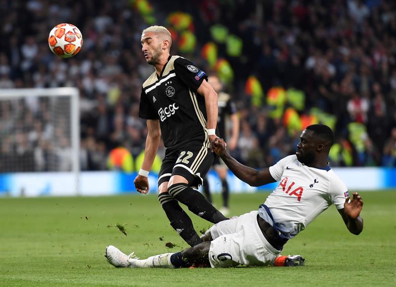 Hakim Ziyech, en el duelo de Semifinales de Champions ante Tottenham