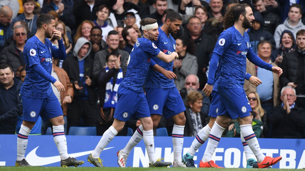 Jugadores del Chelsea, durante un duelo en Premier