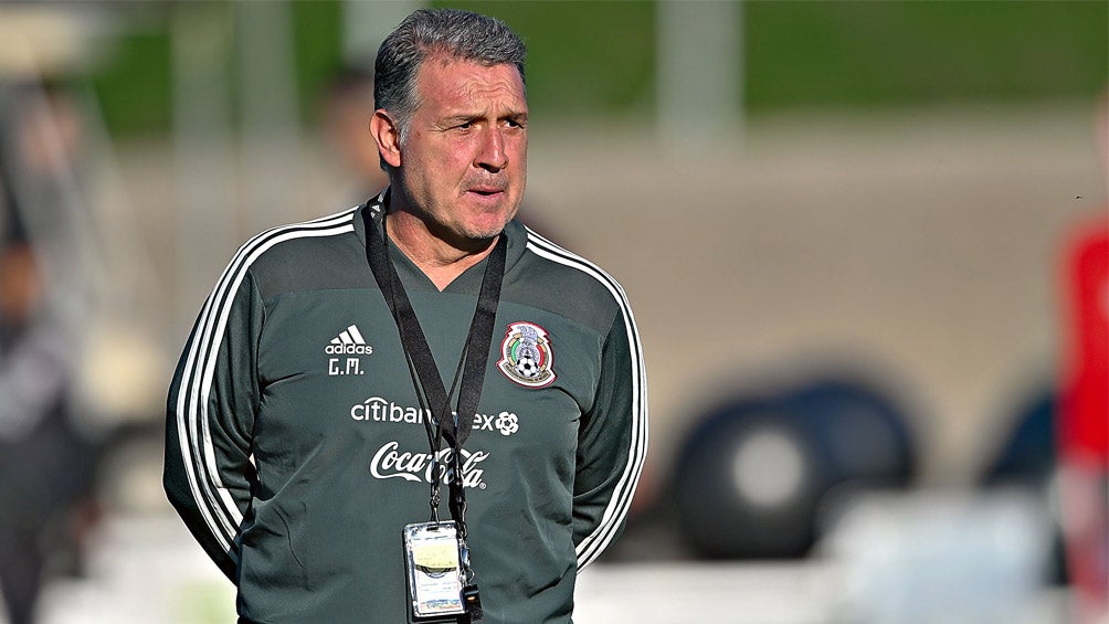 Gerardo Martino, durante un entrenamiento con el Tri