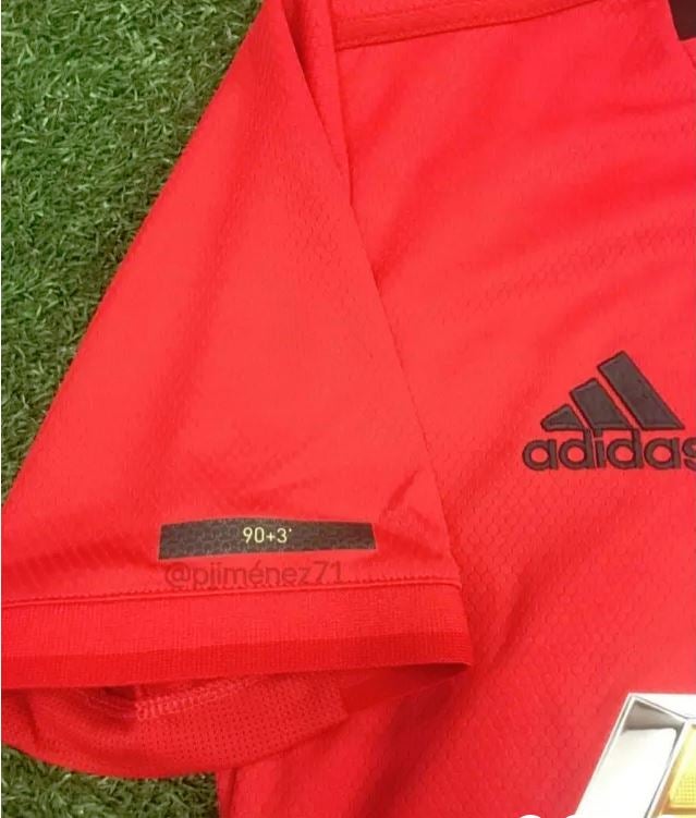 Detalles que incluiría la nueva playera del Manchester United 