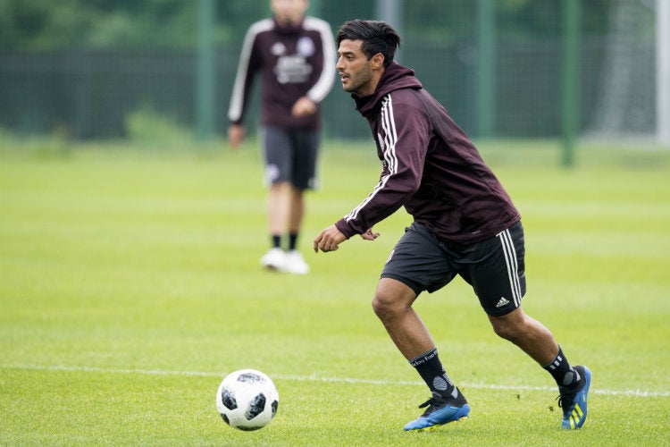 Carlos Vela, durante un entrenamiento con la Selección