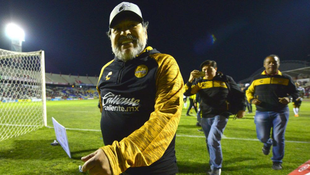 Maradona, después de un partido de Dorados