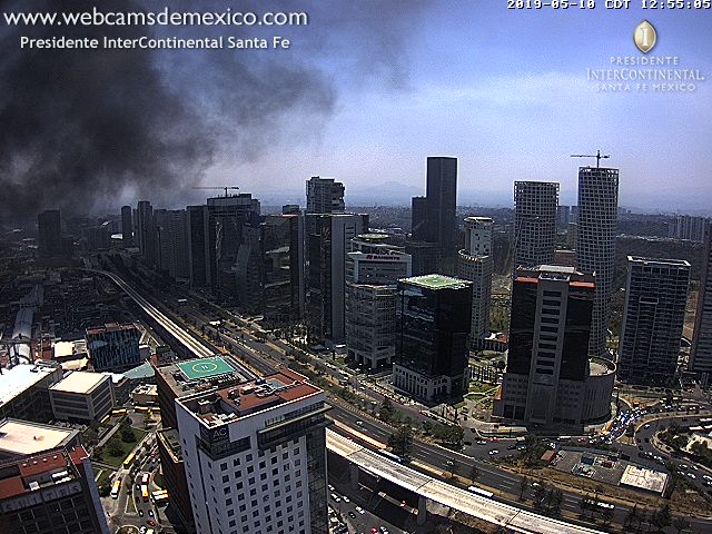 Humo en la zona de Santa Fe