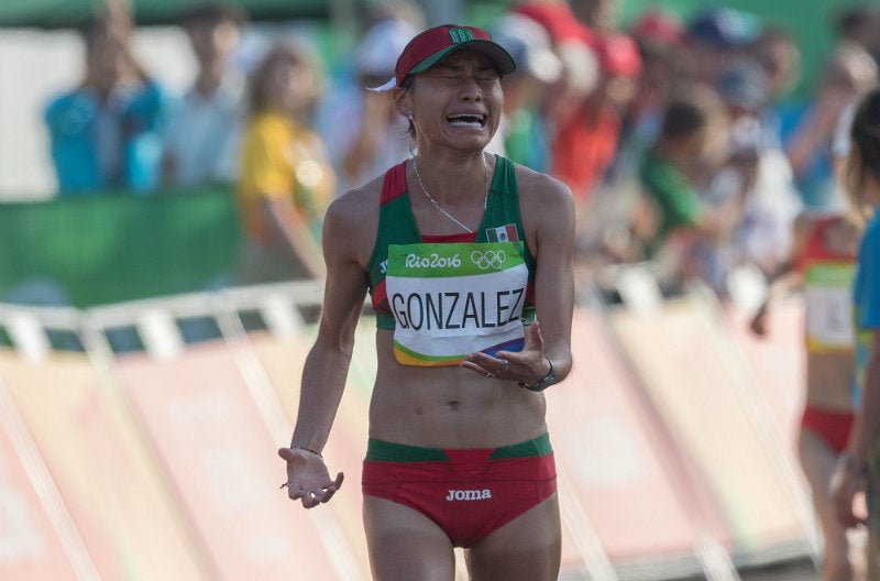 Lupita González durante una carrera