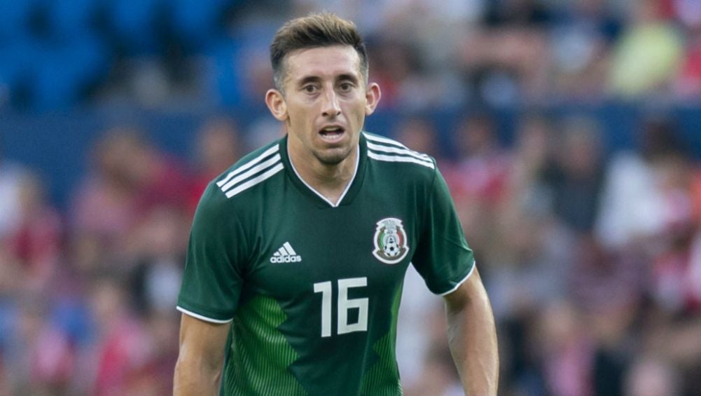 Héctor Herrera durante un juego con el Tri en Rusia 2018