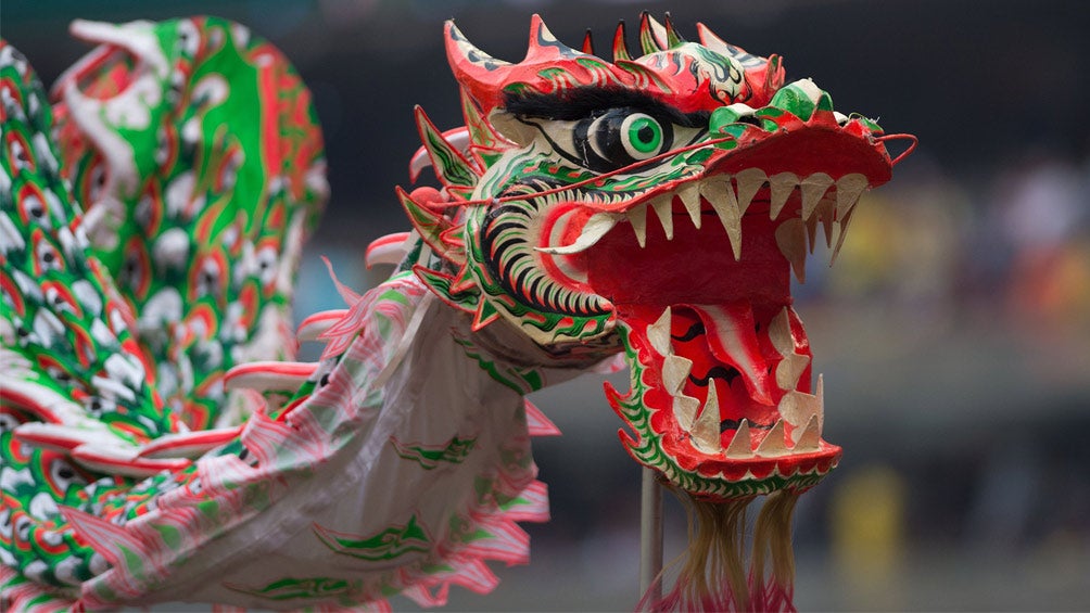 Show de feng shui en el Estadio Azteca