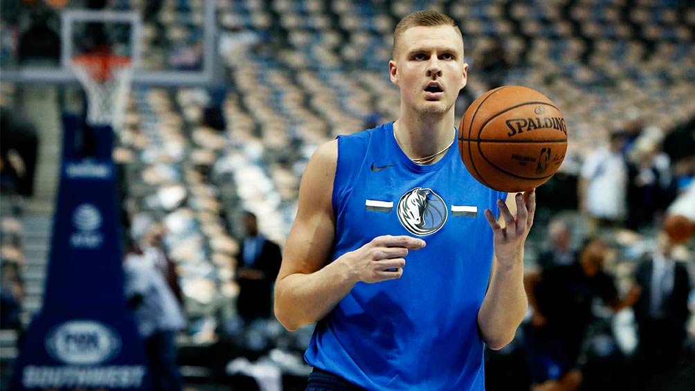 Kristaps Porzingis, jugador de los Dallas Mavericks