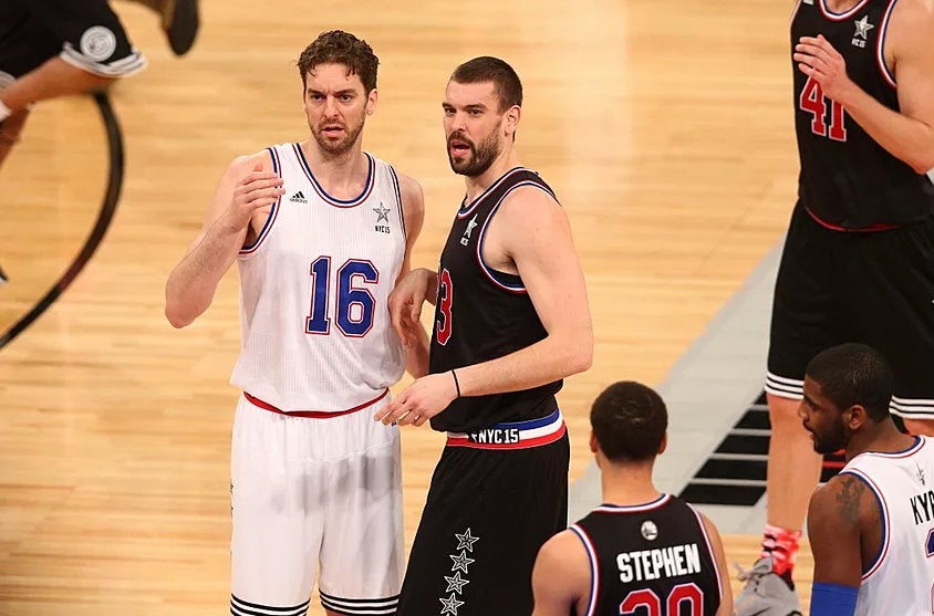 Pau y Marc Gasol durante un Juego de Estrellas