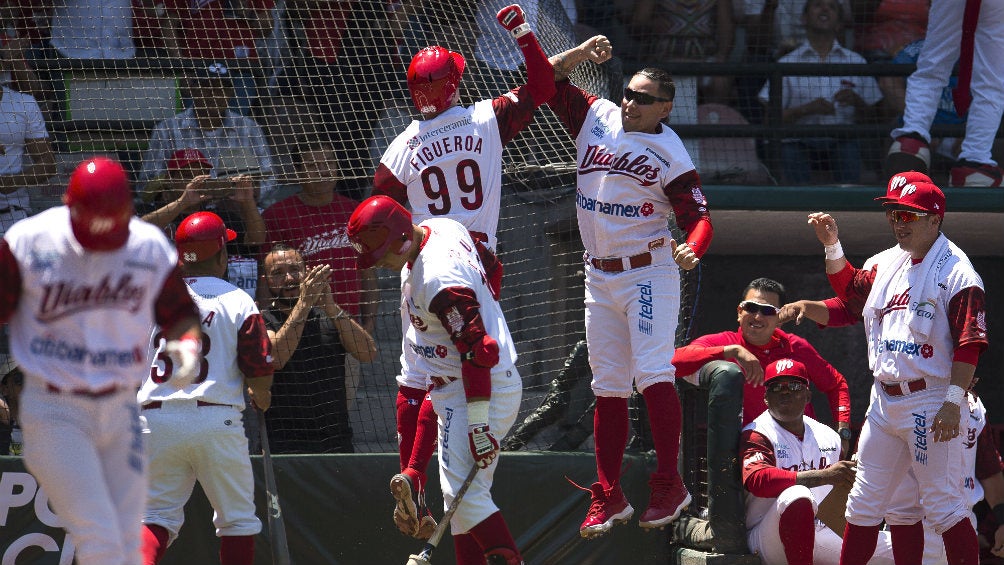 Diablos Rojos durante un encuentro ante Pericos de Puebla 