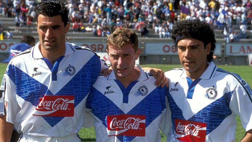 Míchel, Butrageño y Hugol, durante un juego del Celaya