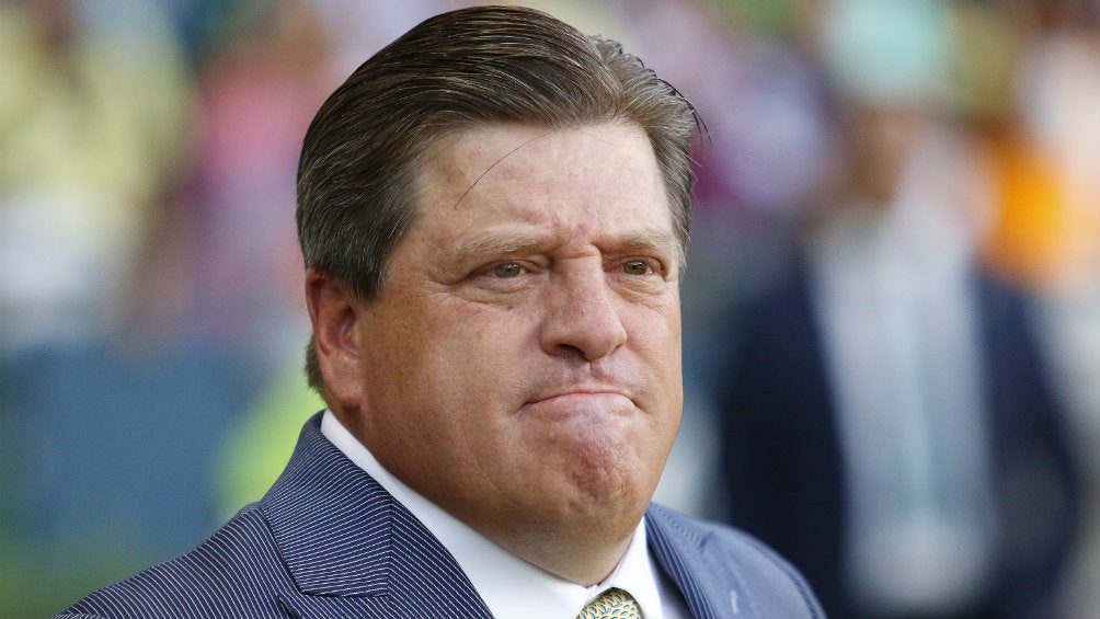 Miguel Herrera durante el partido contra León 