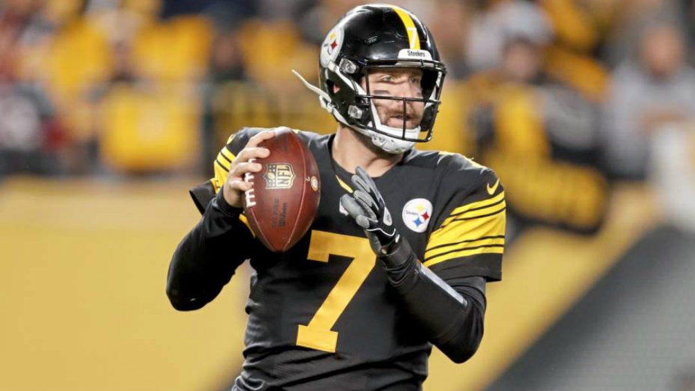 Ben Roethlisberger durante un juego con los Steelers