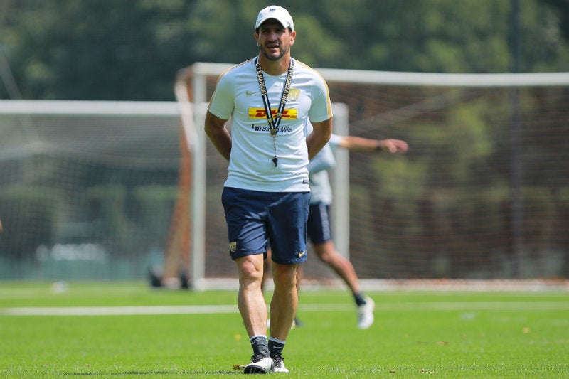 Bruno Marioni durante un entrenamiento de Pumas