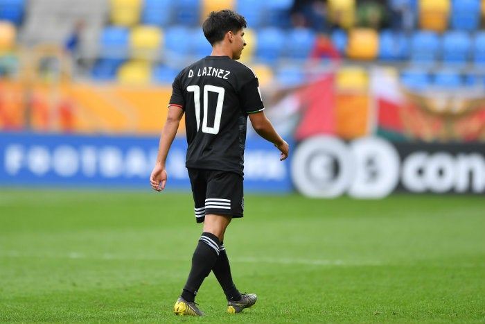 Lainez, durante el partido contra Japón