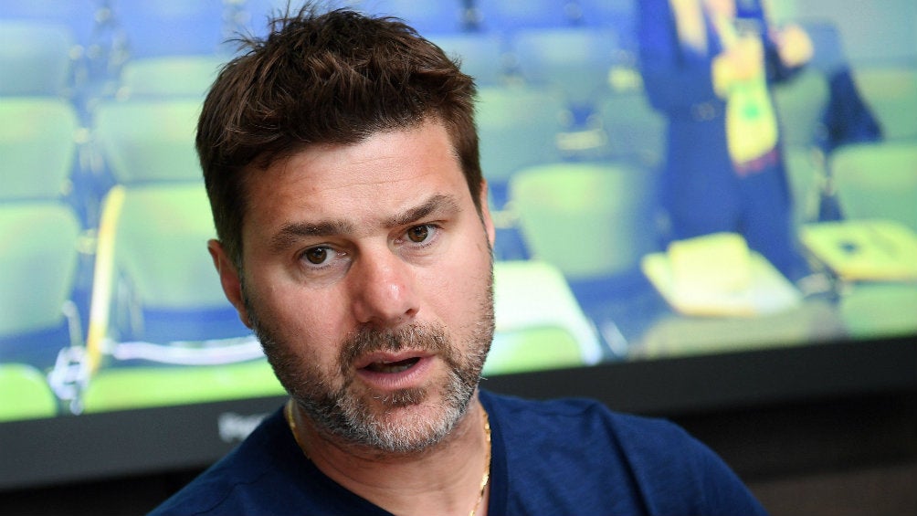 Mauricio Pochettino durante un entrenamiento del Tottenham