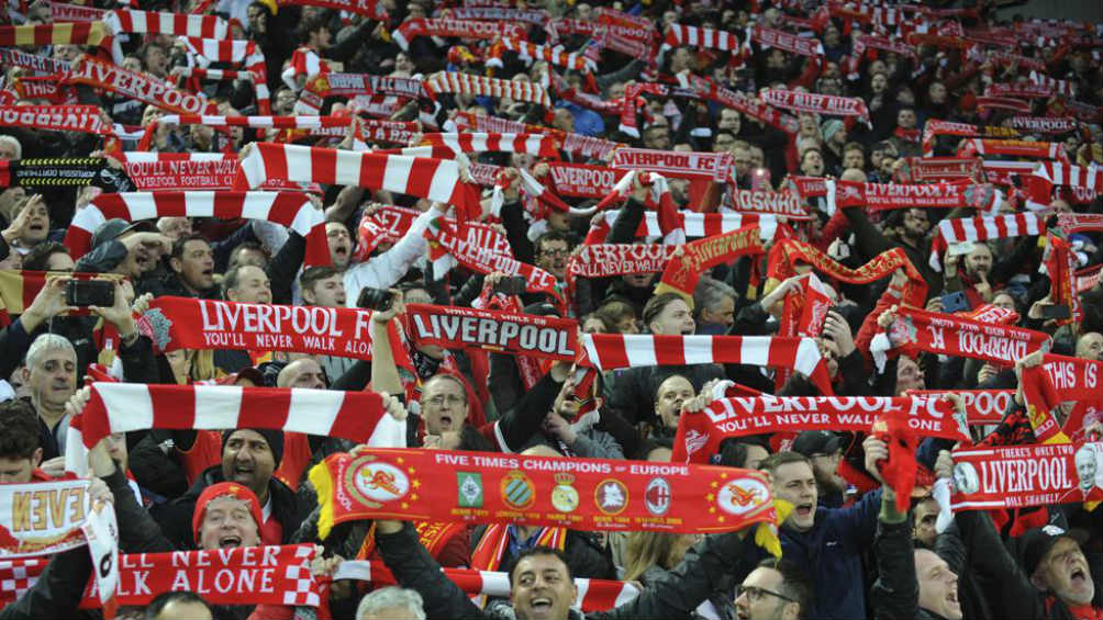 Afición de Liverpool durante un partido de Champions