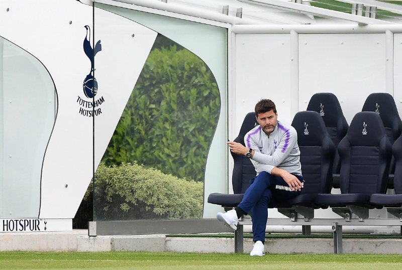 Mauricio Pochettino durante un entrenamiento del Tottenham