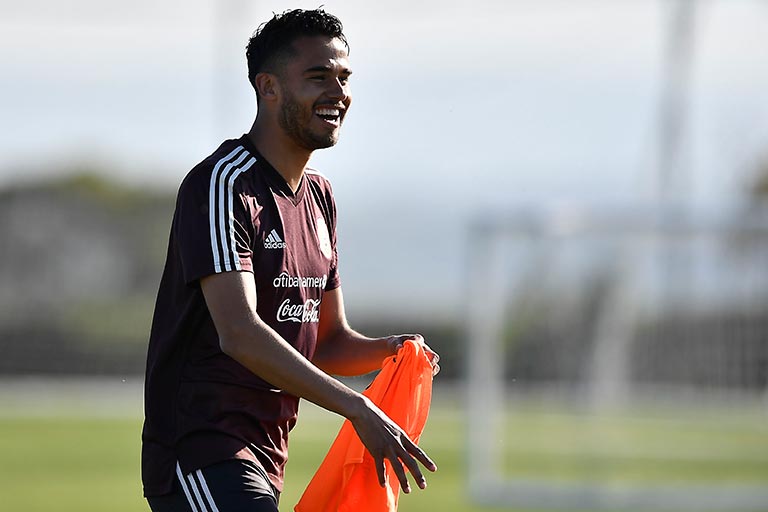 Diego Reyes en un entrenamiento del Tri