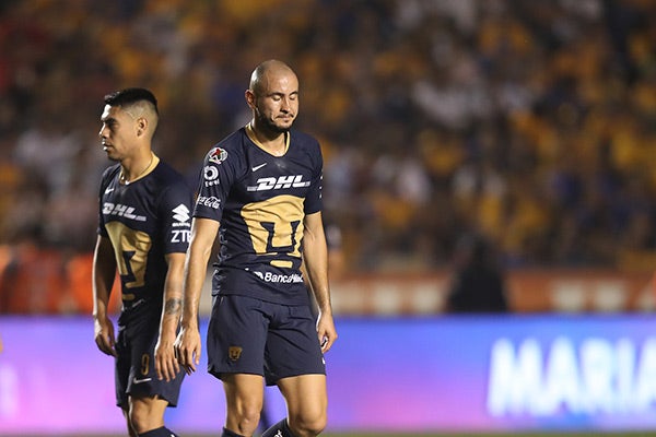 Carlos González se lamenta en juego de Pumas