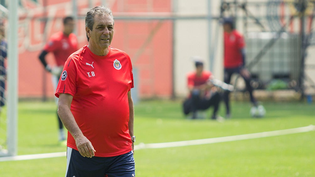 Tomás Boy vivirá su primera pretemporada con Chivas