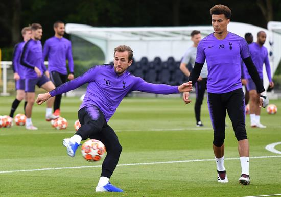 Kane, en entrenamiento del Tottenham