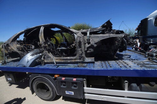 Restos del coche accidentado donde viajaba José Antonio Reyes