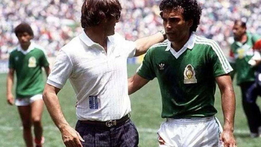 Bora con Hugo Sánchez, en el Mundial México 1986