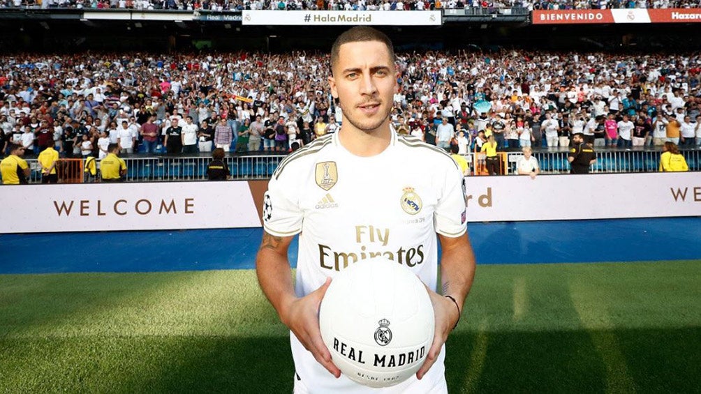 Hazard fue presentado en el Santiago Bernabéu ante 50 mil aficionados