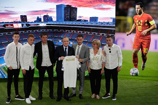 Hazard y su familia posan con Florentino