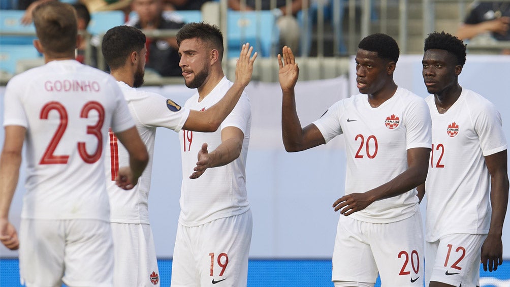 Canadá festeja triunfo ante Cuba en Copa Oro