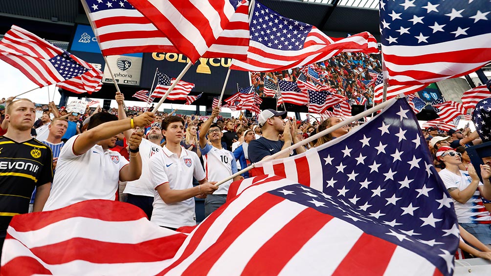 Afición de Estados Unidos alienta a su selección