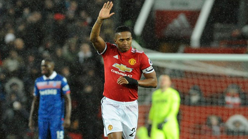 Antonio Valencia, tras un duelo con el Manchester United 